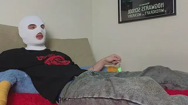 Snapshot of CrickSex chatting on January 6, 2026, 4:22 pm CrickSex online show from January 6, 2026, 4:22 pm