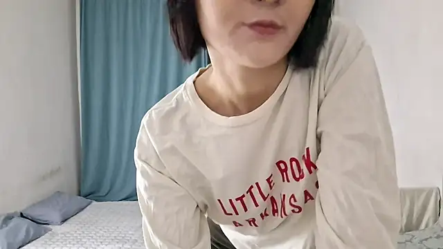 Lyndasilk online show from March 31, 2026, 4:20 pm