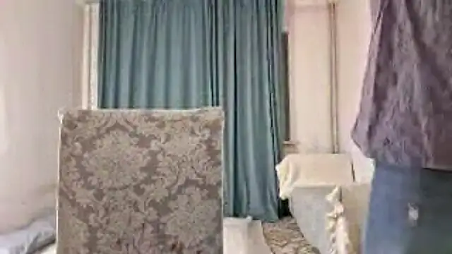 Lyndasilk online show from March 29, 2026, 3:13 pm