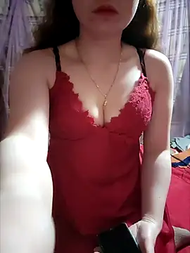 LeanaLy online show from December 18, 2025, 11:30 pm