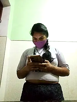 PG girl 12th online show from October 18, 2025, 4:53 pm