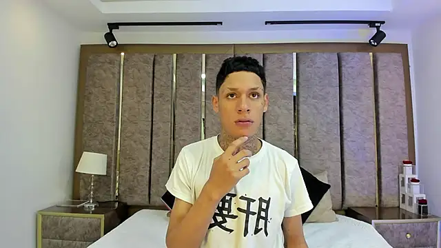 Snapshot of GaelCarter chatting on October 18, 2025, 4:36 am GaelCarter online show from October 18, 2025, 4:36 am