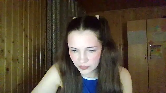 Snapshot of AmeliieLaFleur chatting on February 19, 2026, 7:55 pm AmeliieLaFleur online show from February 19, 2026, 7:55 pm