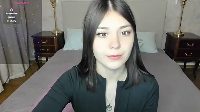 Snapshot of MargoChill chatting on February 5, 2026, 2:24 pm MargoChill online show from February 5, 2026, 2:24 pm