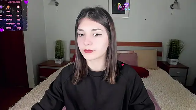 Snapshot of MargoChill chatting on February 18, 2026, 2:24 pm MargoChill online show from February 18, 2026, 2:24 pm