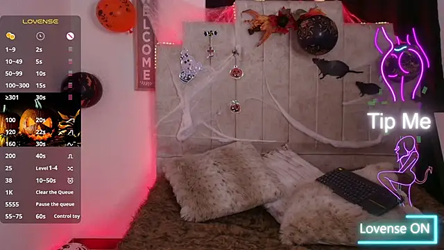 Nathaly stepmom49 online show from October 23, 2025, 12:04 pm