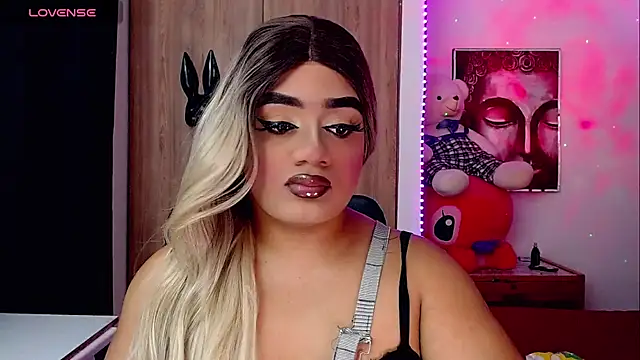 Snapshot of Sofiabigcock22 chatting on October 14, 2025, 11:22 am Sofiabigcock22 online show from October 14, 2025, 11:22 am