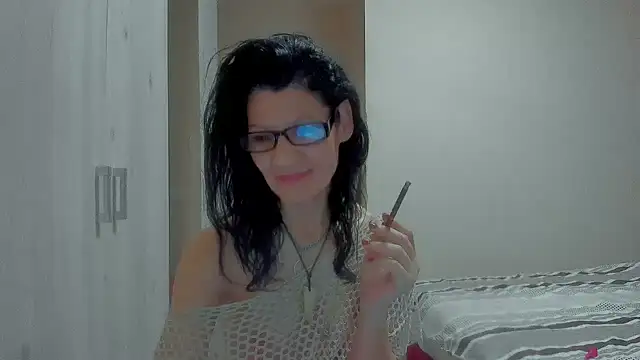 SweetSin40 online show from December 17, 2025, 8:14 pm