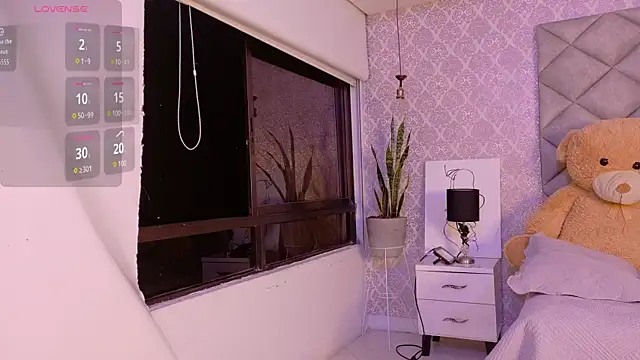 CARO ADAMS1 online show from February 10, 2026, 10:58 am