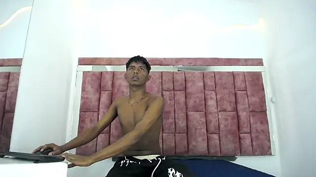 Mick storm online show from March 4, 2026, 7:21 pm