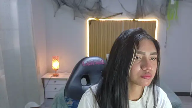 Reichell Princess online show from November 2, 2025, 12:54 pm
