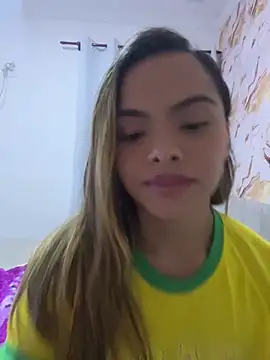 safadinhaquenteW online show from June 13, 2026, 1:20 pm