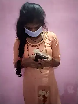 Hina School online show from October 30, 2025, 2:54 am