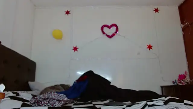 picante70  online show from October 25, 2025, 10:47 am