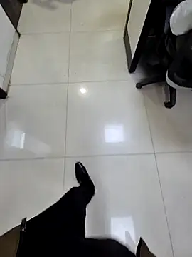 crawlerdrill online show from November 11, 2025, 11:16 am