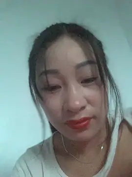 Linh sexyy online show from November 10, 2025, 7:24 am