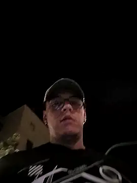 Snapshot of juanricox chatting on October 12, 2025, 6:09 pm juanricox online show from October 12, 2025, 6:09 pm