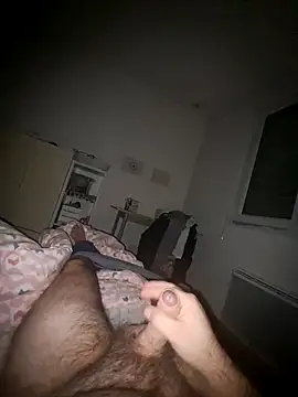 Snapshot of nico33000a chatting on February 18, 2026, 10:28 pm nico33000a online show from February 18, 2026, 10:28 pm