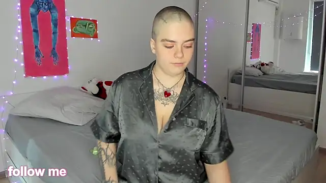 len be online show from November 2, 2025, 11:04 am