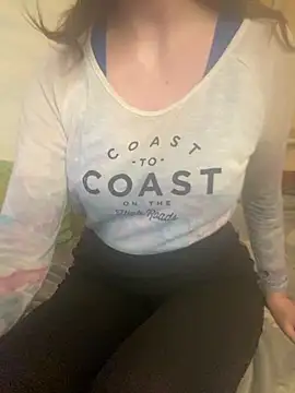 KittieCreme online show from March 30, 2026, 10:39 am