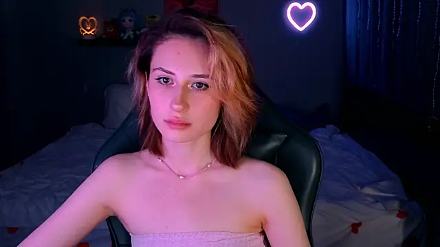 Snapshot of Keti_moon chatting on June 12, 2026, 8:06 pm Keti moon online show from June 12, 2026, 8:06 pm
