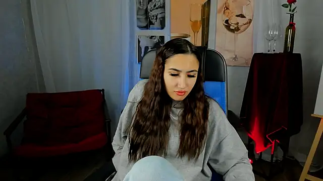 RebeckaThornton online show from November 21, 2025, 3:33 pm