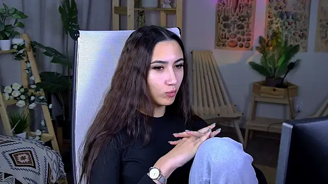 RebeckaThornton online show from December 5, 2025, 9:52 am