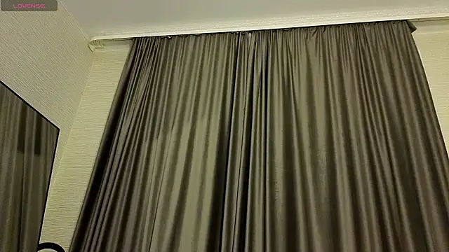 MissPompadure online show from March 21, 2026, 7:18 pm