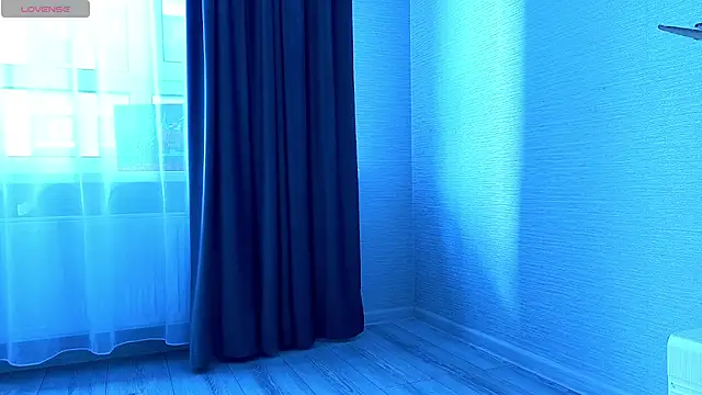 MissPompadure online show from March 26, 2026, 7:28 am