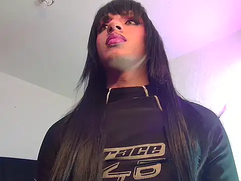 Trix ebony online show from March 26, 2026, 3:27 am