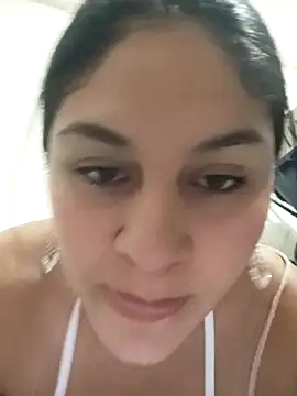 Snapshot of Pocahont_as chatting on November 5, 2025, 4:26 am Pocahont as online show from November 5, 2025, 4:26 am