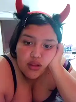 natt-bigass online show from November 3, 2025, 9:29 pm