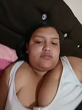Snapshot of natt-bigass chatting on June 22, 2026, 1:52 pm natt-bigass online show from June 22, 2026, 1:52 pm