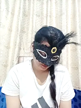 Hot Baby250 online show from April 15, 2026, 2:43 pm