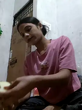 Nitya hot online show from February 5, 2026, 2:57 pm