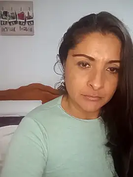 Mariapaula88 online show from November 6, 2025, 10:52 am