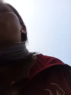 siusiu-00 online show from March 27, 2026, 9:21 am