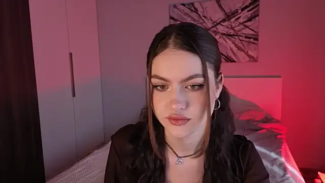 Snapshot of Miraa_Belle chatting on October 21, 2025, 11:42 am Miraa Belle online show from October 21, 2025, 11:42 am