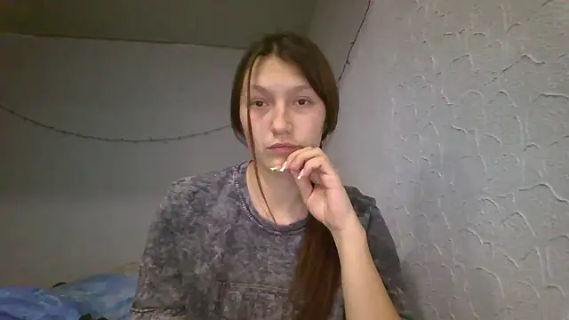 Snapshot of luna_tt chatting on January 18, 2026, 7:39 pm luna tt online show from January 18, 2026, 7:39 pm