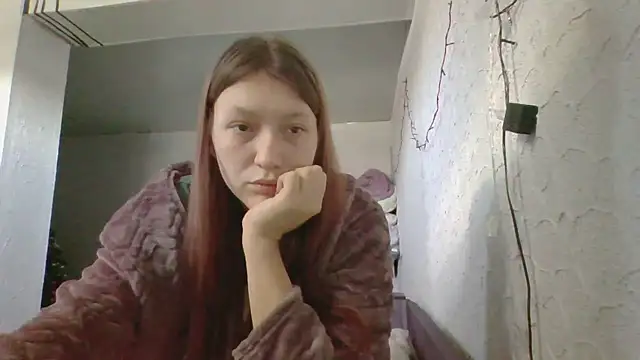 Snapshot of luna_tt chatting on February 1, 2026, 8:01 am luna tt online show from February 1, 2026, 8:01 am