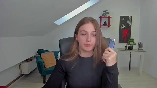AnneWilsonn online show from May 5, 2026, 4:48 am