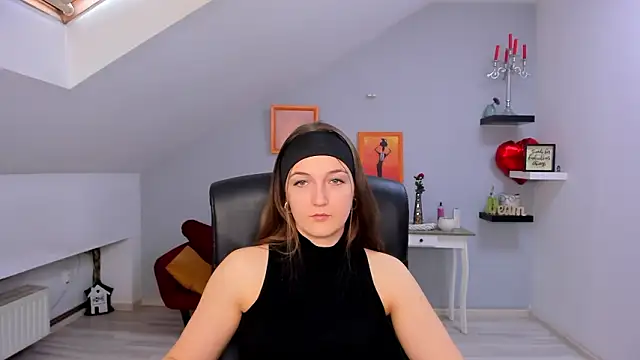 AnneWilsonn online show from March 20, 2026, 12:50 pm