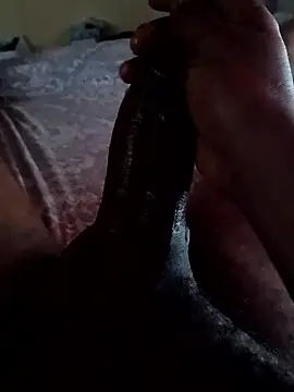 WoodenD65 online show from April 21, 2026, 10:49 pm