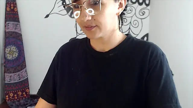 Lucyy Naugthy online show from March 1, 2026, 1:55 pm