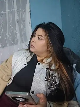 Snapshot of EliaStone05 chatting on December 20, 2025, 4:59 am EliaStone05 online show from December 20, 2025, 4:59 am