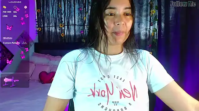 Snapshot of HaannaAGT chatting on November 13, 2025, 7:18 pm HaannaAGT online show from November 13, 2025, 7:18 pm