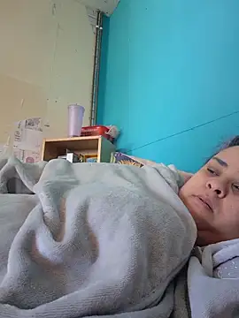 Snapshot of BigBusty_VoluptuousMilfX chatting on April 30, 2026, 10:00 am BigBusty VoluptuousMilfX online show from April 30, 2026, 10:00 am