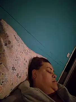 Snapshot of BigBusty_VoluptuousMilfX chatting on March 31, 2026, 9:28 pm BigBusty VoluptuousMilfX online show from March 31, 2026, 9:28 pm