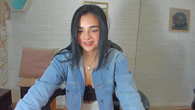 Lilifut  online show from October 23, 2025, 11:58 pm