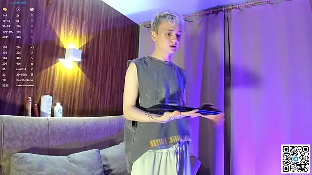 Logan mett online show from March 10, 2026, 4:44 pm